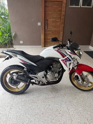 HONDA CB 300R HONDA CB 300R
